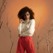 beautiful-woman-autumn-setting